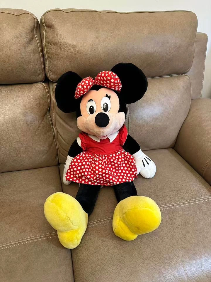 Mickey and Minnie plushies toy - photo 4