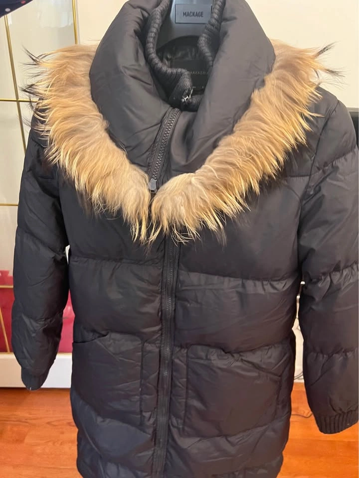 BCBG goose down winter coat women - photo 3