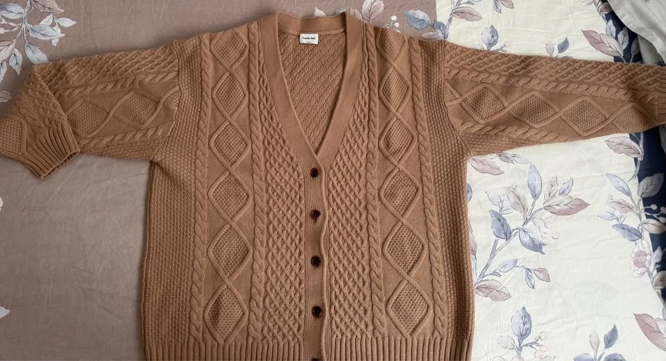 Aritzia Sunday Best Lamora Cable-Knit Cardigan - Size L - photo 3