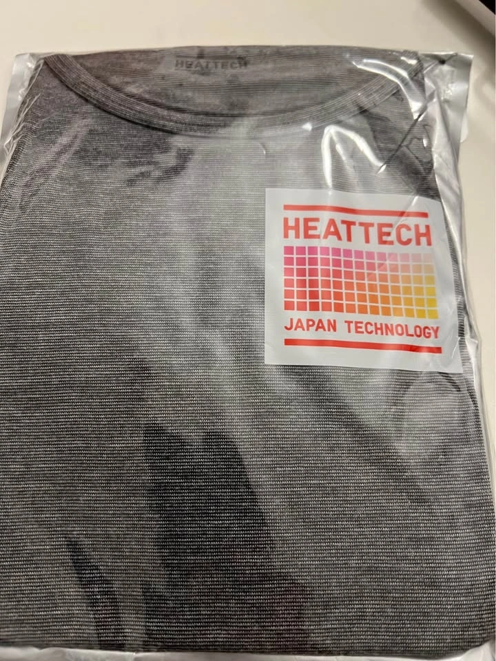 Uniqlo kids t-shirt heattech 2 packs - photo 2