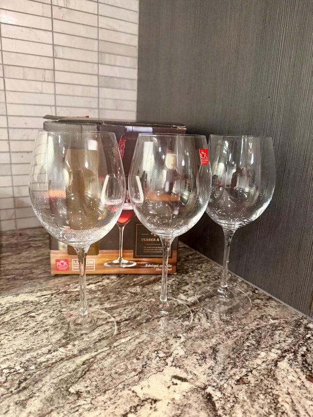 RCR Luxion Italian Crystal Wine Glasses – Set of 3 - photo 2