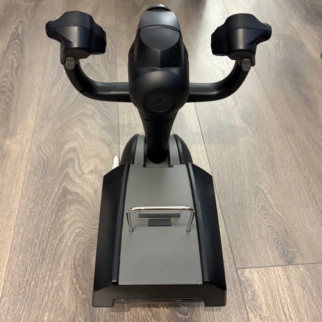 Thrustmaster TCA Boeing Yoke - photo 5