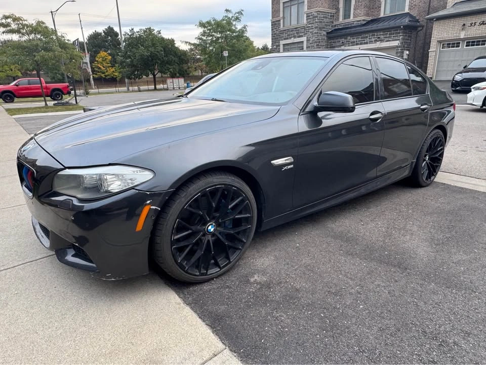 2012 BMW M550i xDrive (Safety Included) - photo 2