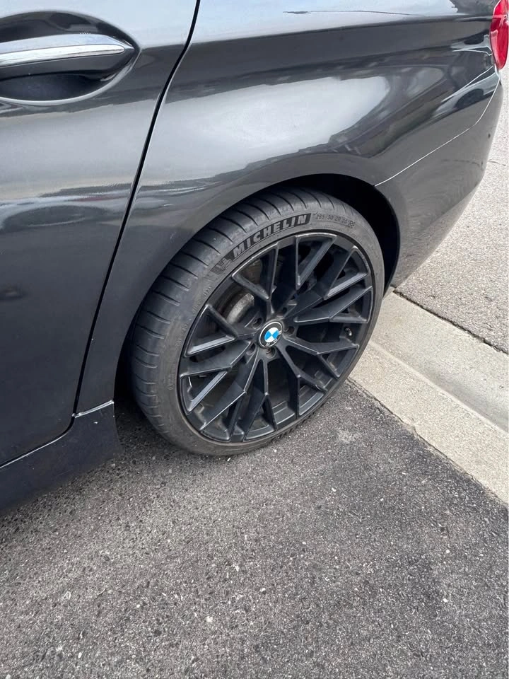 2012 BMW M550i xDrive (Safety Included) - photo 5