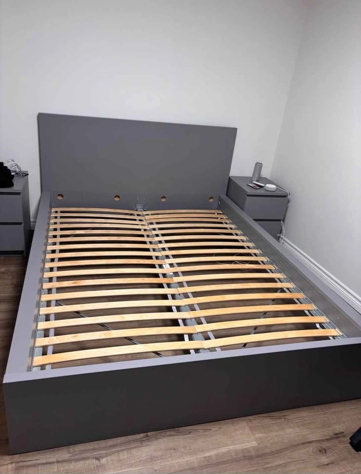 🇨🇦  IKEA QUEEN Bedroom set - photo 2