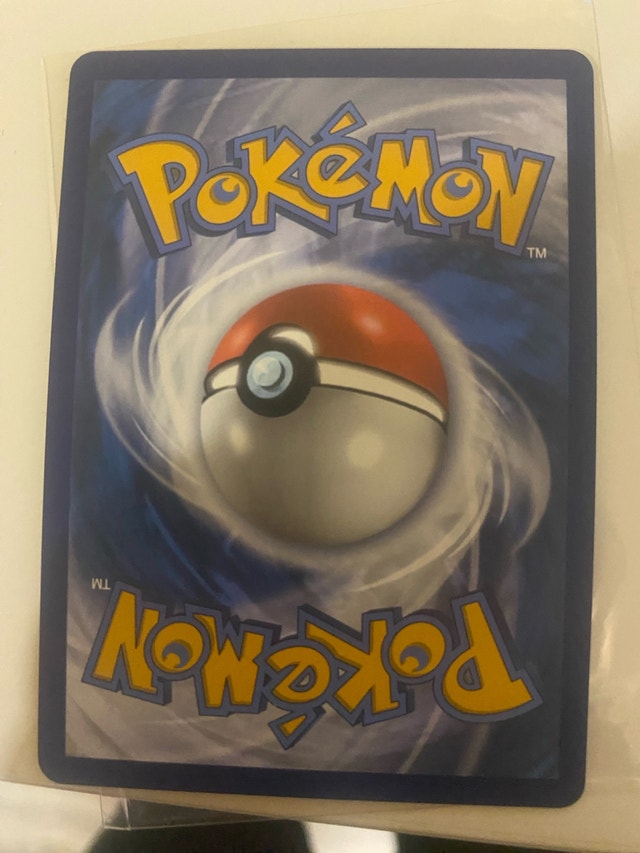 Pikachu V’s SWSH/285 061 198 60 5 - photo 2