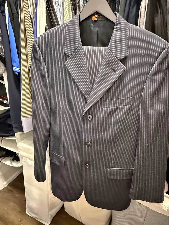 Men's Suit 100% Wool jacket 38 pants 32/30 Donald Trump