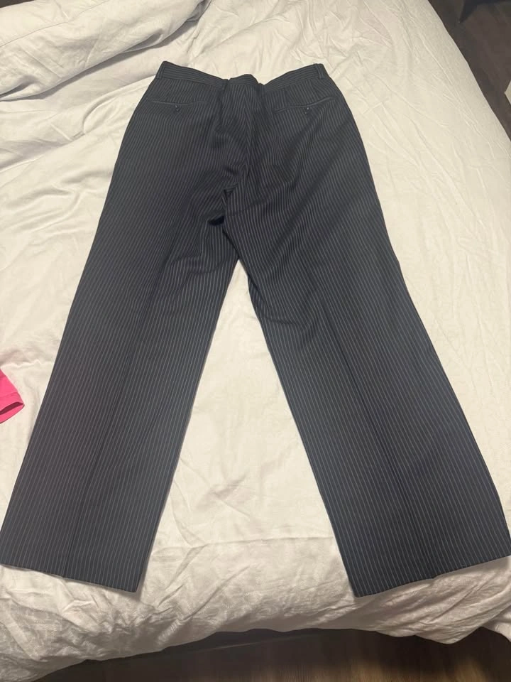 Men's Suit 100% Wool jacket 38 pants 32/30 Donald Trump - photo 3