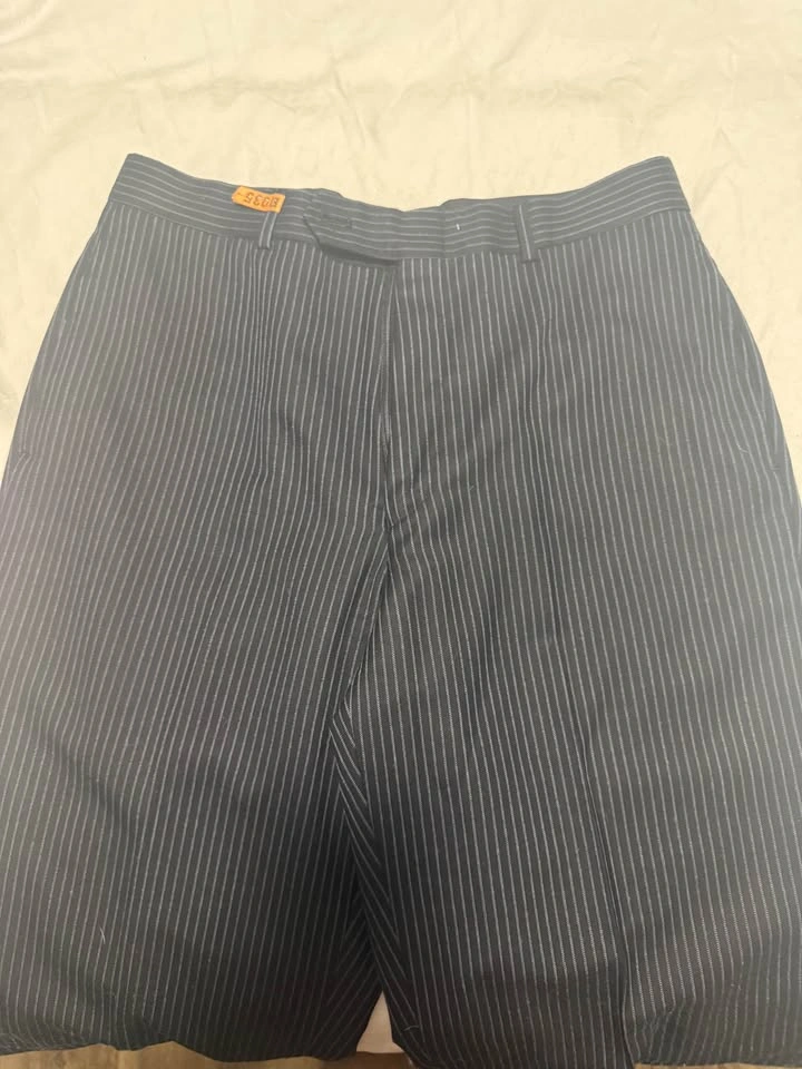 Men's Suit 100% Wool jacket 38 pants 32/30 Donald Trump - photo 4