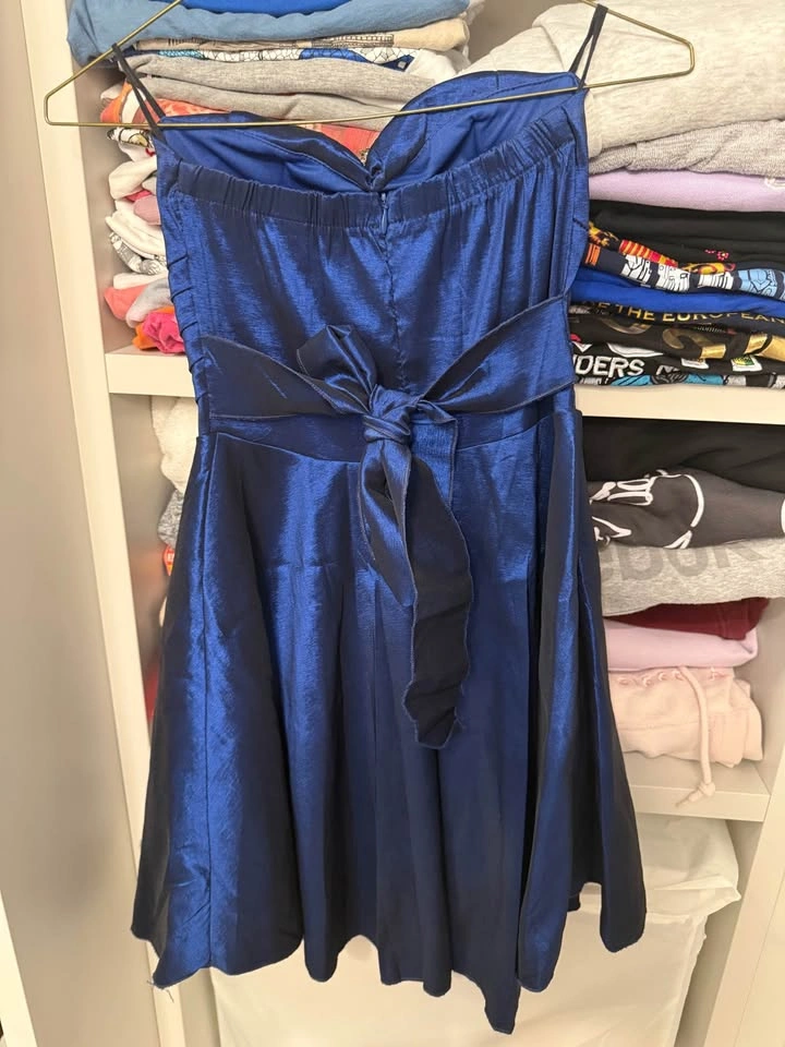 Dress size M - photo 2
