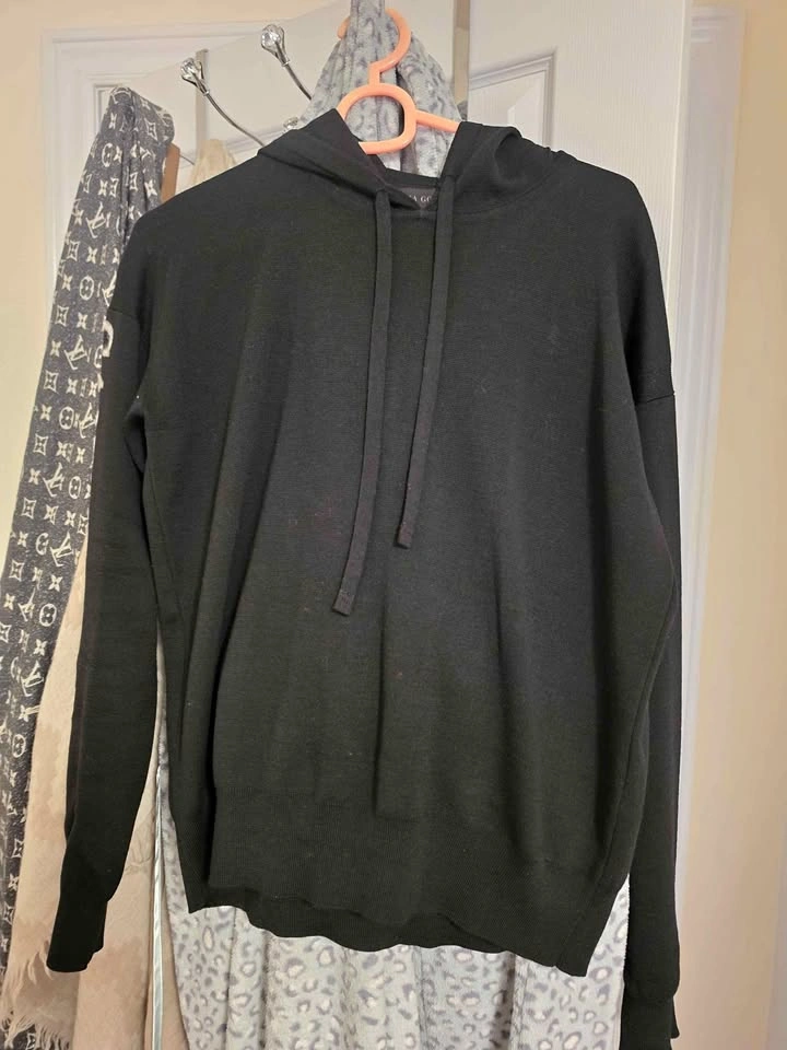 Canada Goose Knit Hoodie women size medium wool 100%