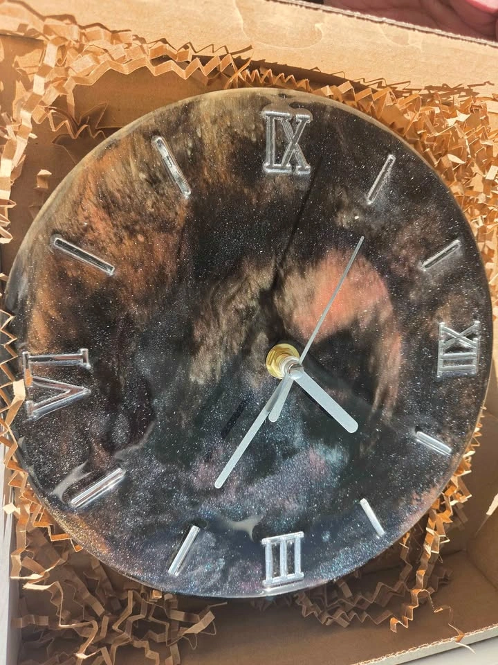 Unique Handmade 20cm Galaxy Resin Wall Clock - photo 2