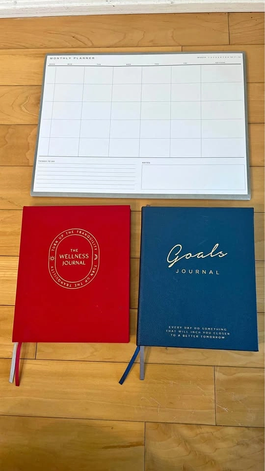Journals & Monthly Planner – Wellness, Goals & Planning