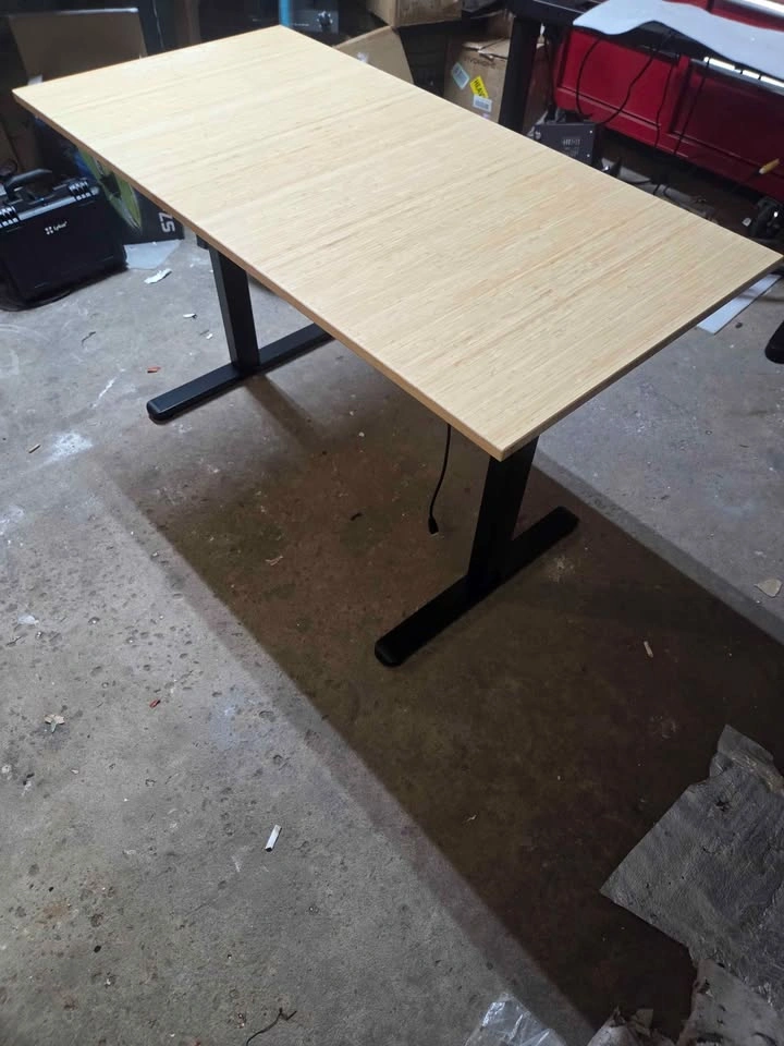 NEW Electric Standing Desk 48x24 – Real Bamboo Top - photo 2