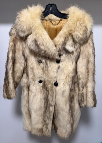 Vintage New Western Fur Co. genuine natural coyote fur coat
