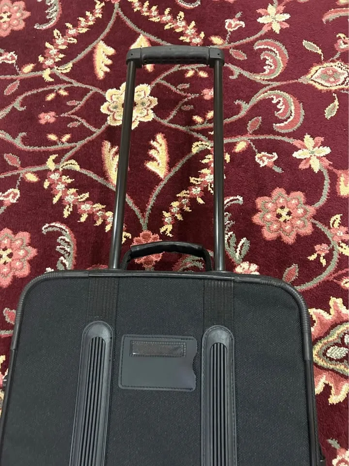 American Flyer Carry-On - 21.5" H, Telescoping Handle image indicator(4)