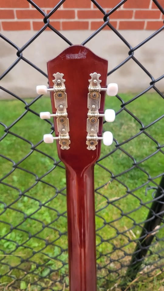 $80 Lero Acoustic Guitar - photo 5
