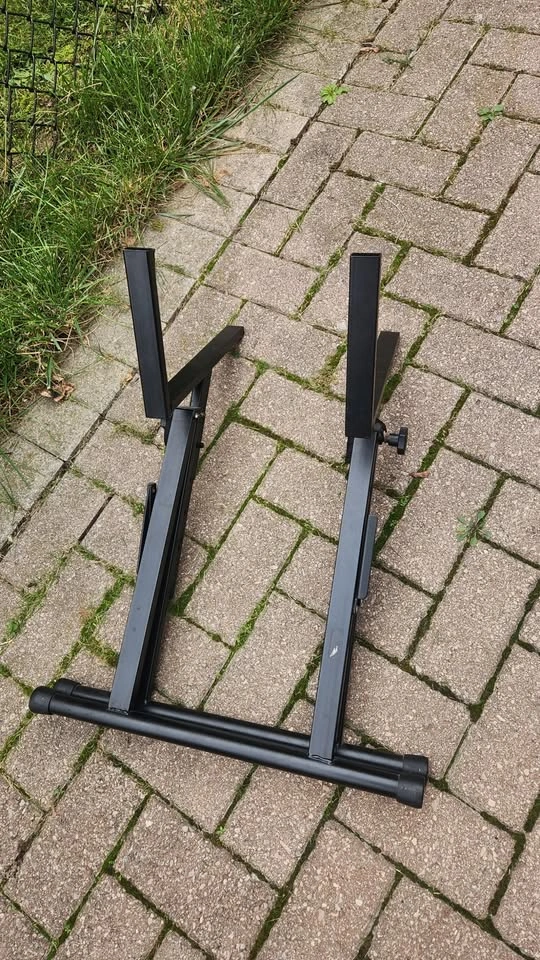 $50 Amplifier Stand - photo 3