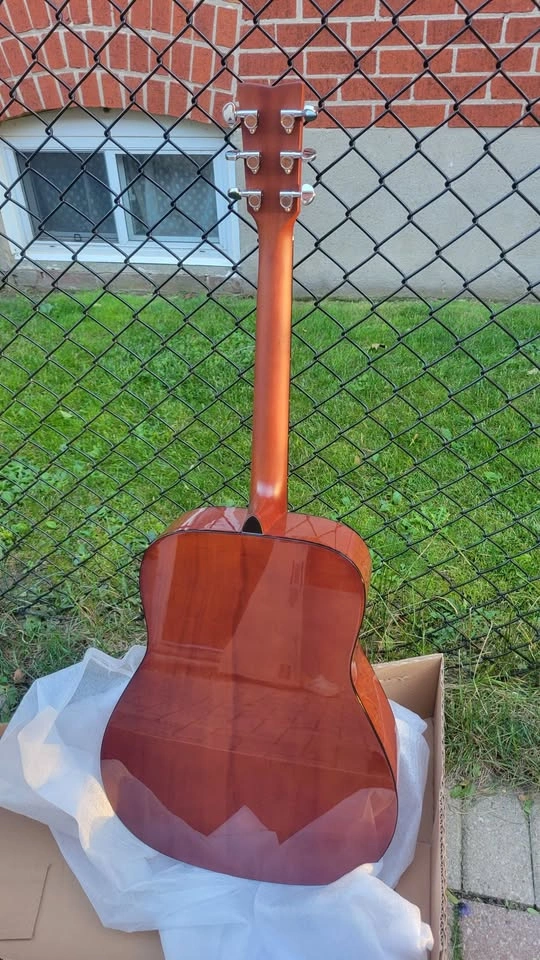 Yamaha FG800J Dreadnaught Acoustic Guitar – Brown Sunburst - photo 3