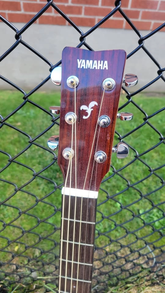 $400 Yamaha FGX700SC – Natural - photo 4