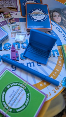 Mary Kate and Ashley Olsen Friendship Connection Board Game - photo 5