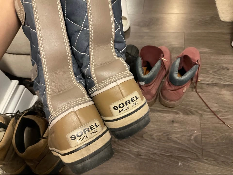 Sorel women winter boots size 9 - photo 2
