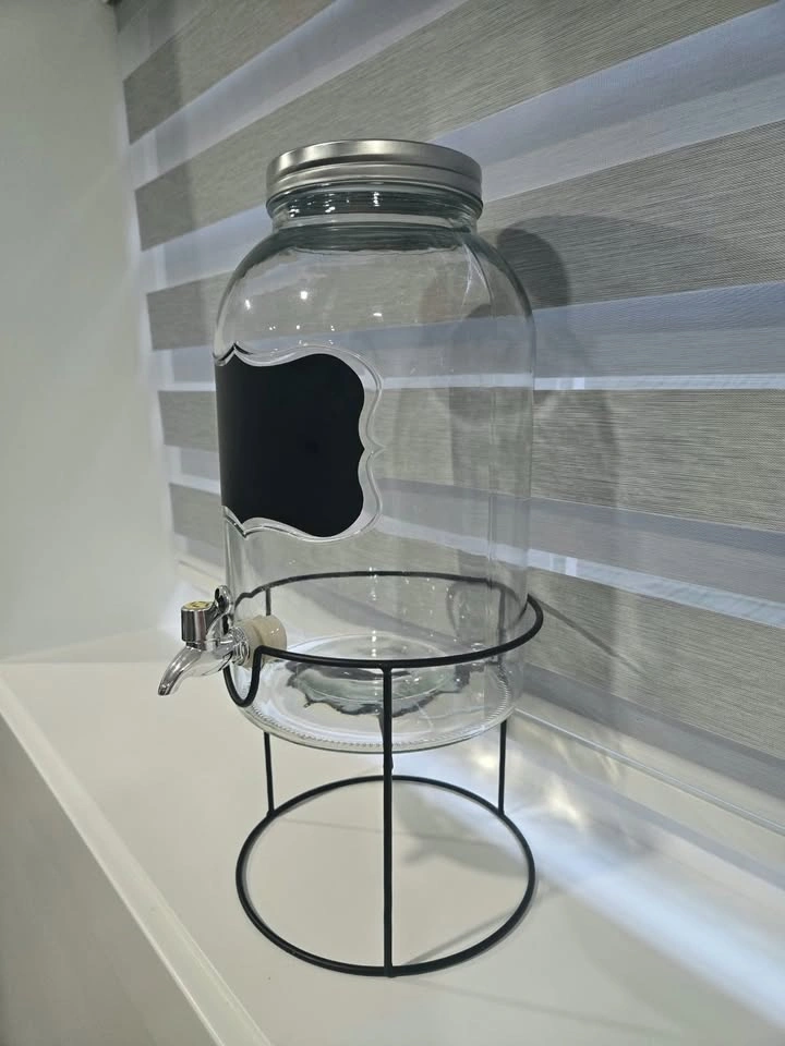 Glass Beverage Dispenser with Stand & Spigot - Great Condition - photo 3