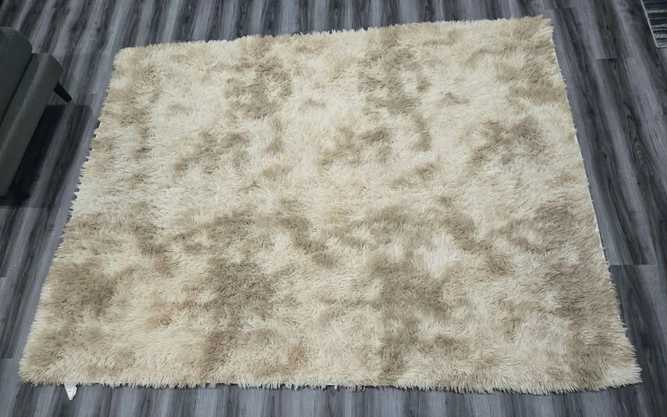 Soft Fluffy Area Rug - 61" x 80" (Beige / Cream) - photo 2