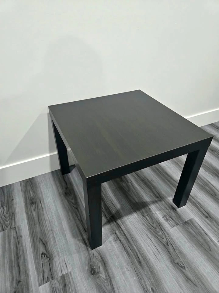 Set of 2 Black Side Tables / End Tables (55 x 55 cm)