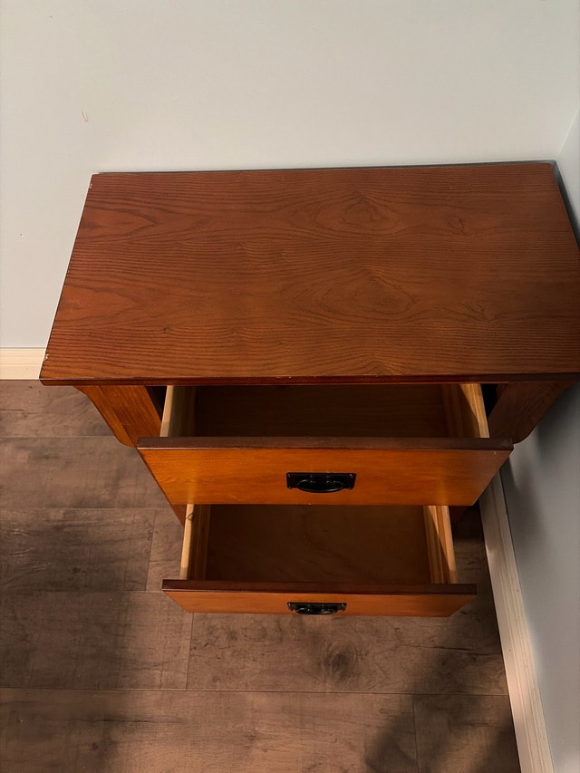 Nightstand - photo 3