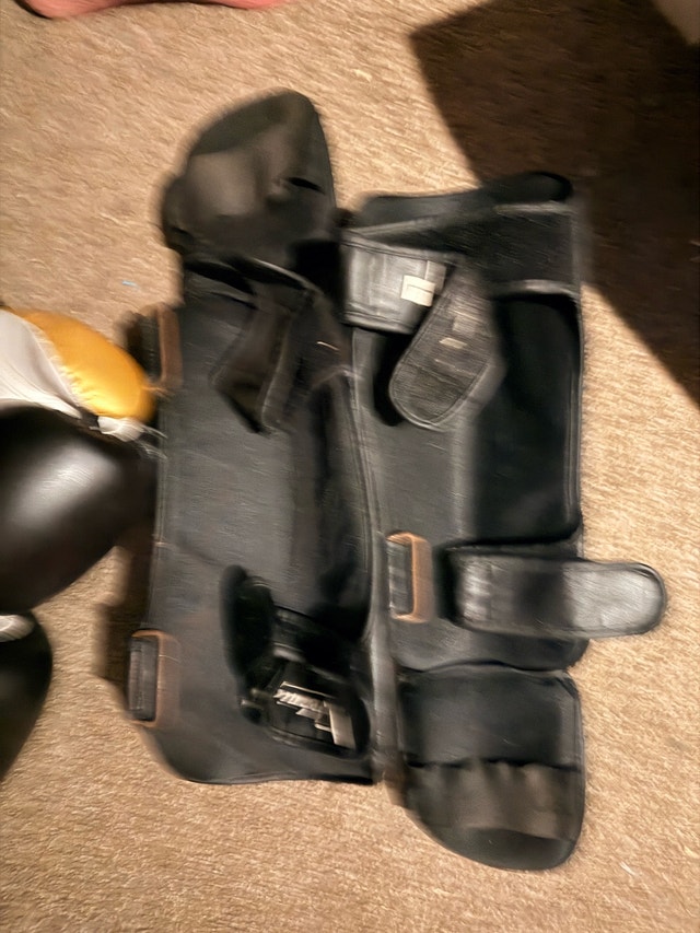Kimurawear Boxing Gloves and Shin Guards - photo 4