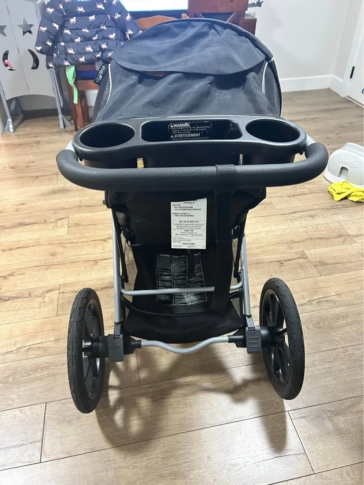 Evenflo Car seat and Jogging Stroller Travel System - photo 3