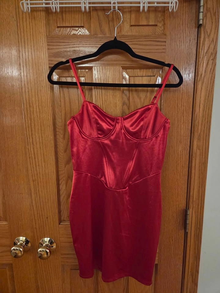 Red Clubbing Dresses, NWT - photo 2
