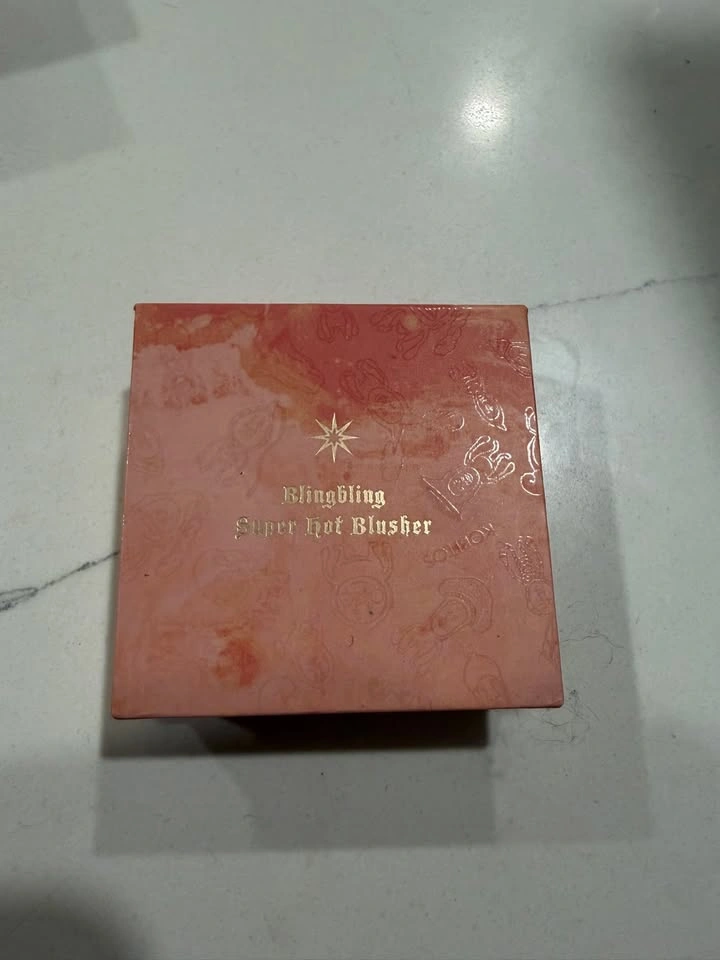 Girlcult Blingbling Super Hot Blusher - photo 2