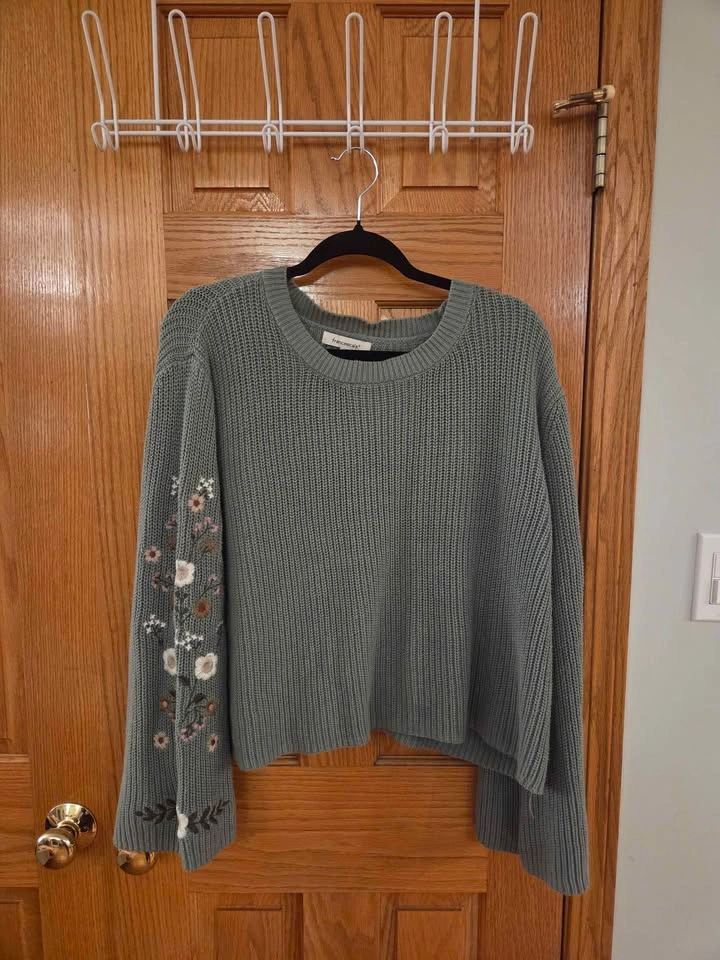 Francescas Sweater & Polka Dot Dress - photo 2