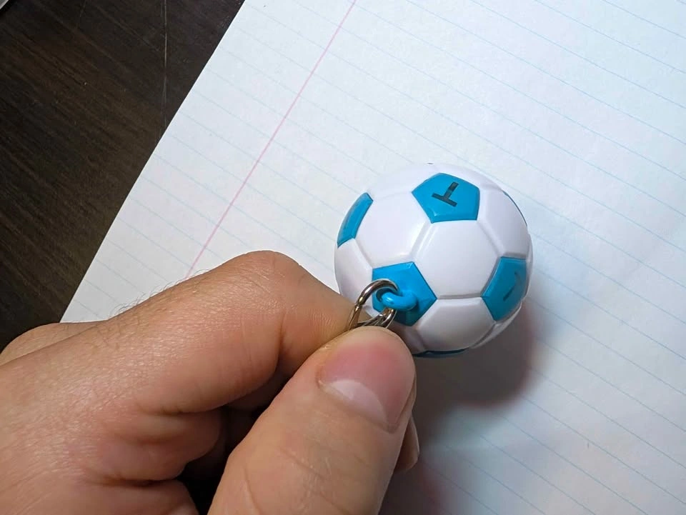 TransLink Compass Soccer/Football Keychain FIFA WORLD CUP 2026 - photo 2