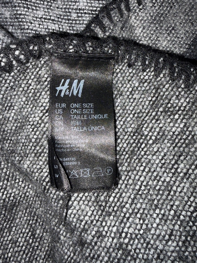H&M Poncho - photo 4