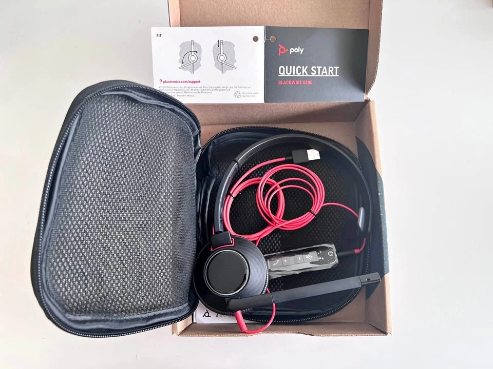 *Brand New* Poly Plantronics Blackwire 5200 Series Headset