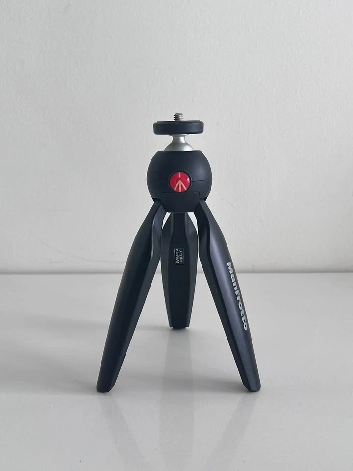 *Brand New* Manfrotto PIXI Mini Tripod, Model MTPIXI-B - photo 3