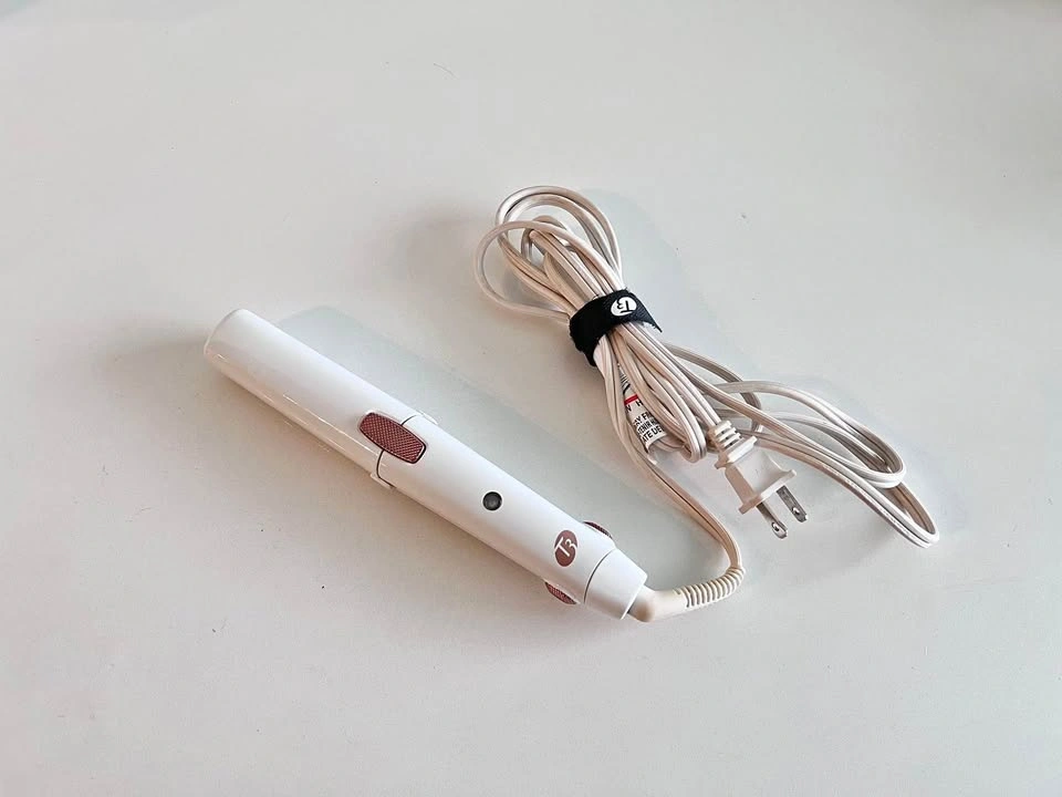 T3 SinglePass Compact Travel Straightening & Styling Flat Iron