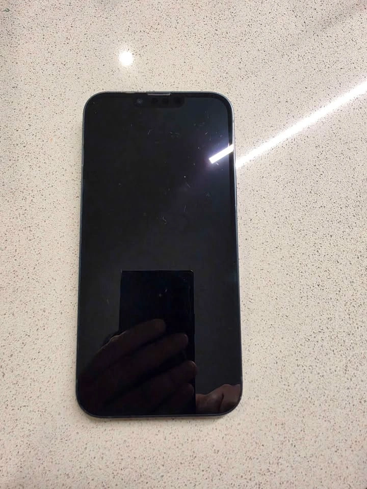 iPhone 14 plus 128gb Midnight - photo 2