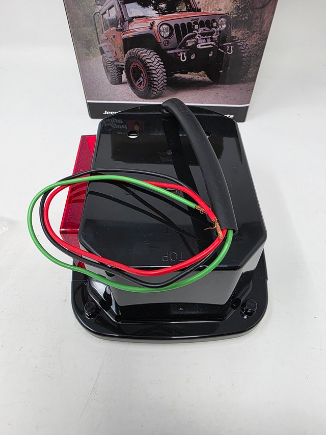 Rugged Ridge LED Tail Light (Driver Side) Jeep CJ YJ TJ - photo 5