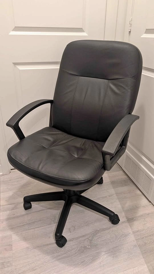Black Faux Leather Office Chair