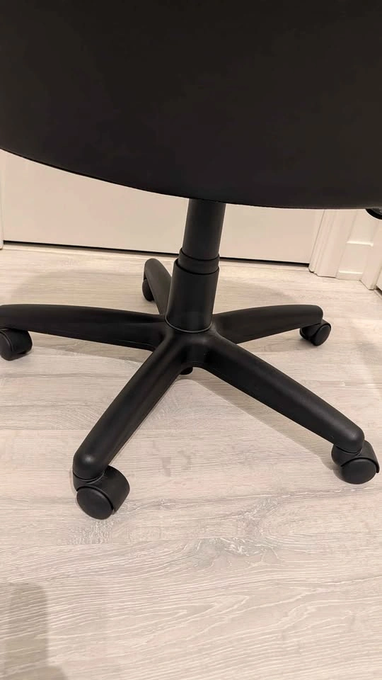 Black Faux Leather Office Chair - photo 4