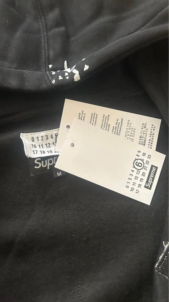 Supreme Hoodie - photo 3