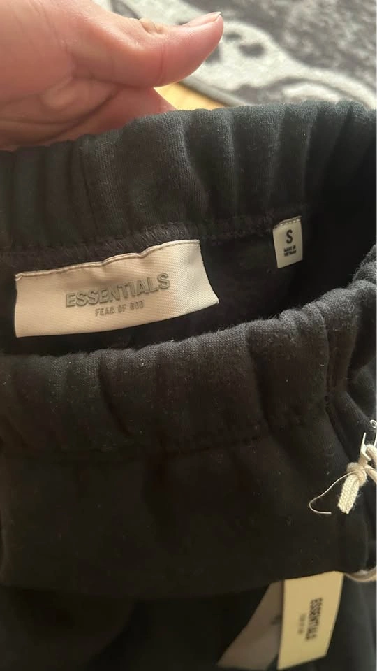 Essentials Set - photo 3