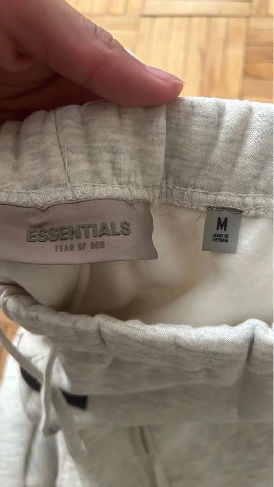 Essentials Set - photo 3