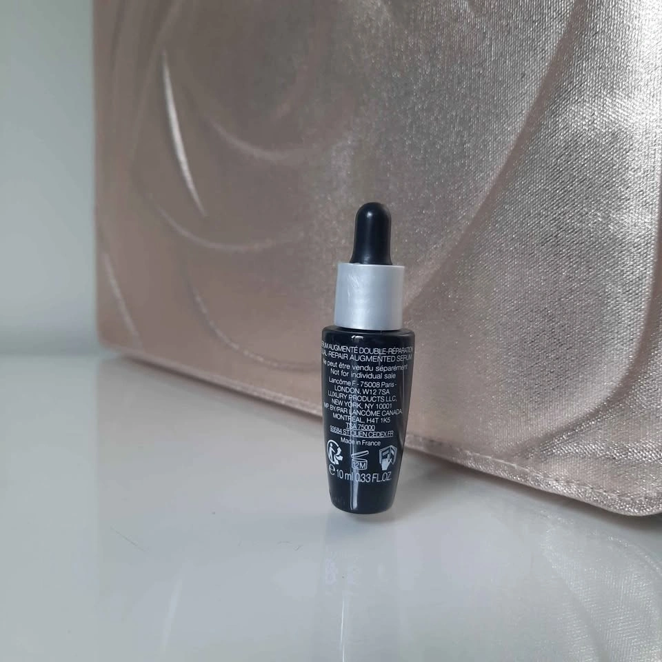 Lancome serum and makeup case - photo 2