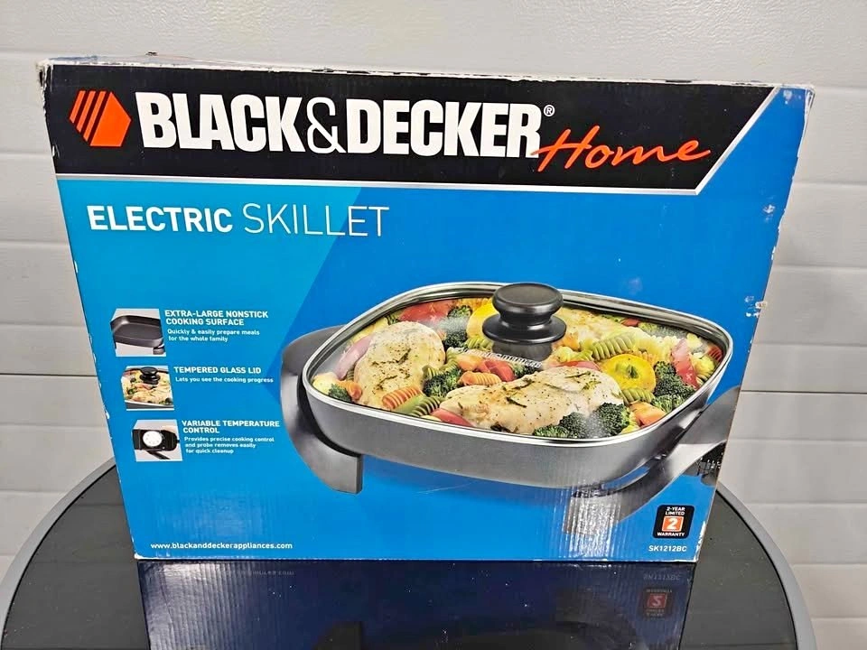 BLACK and DECKER Electric Skillet