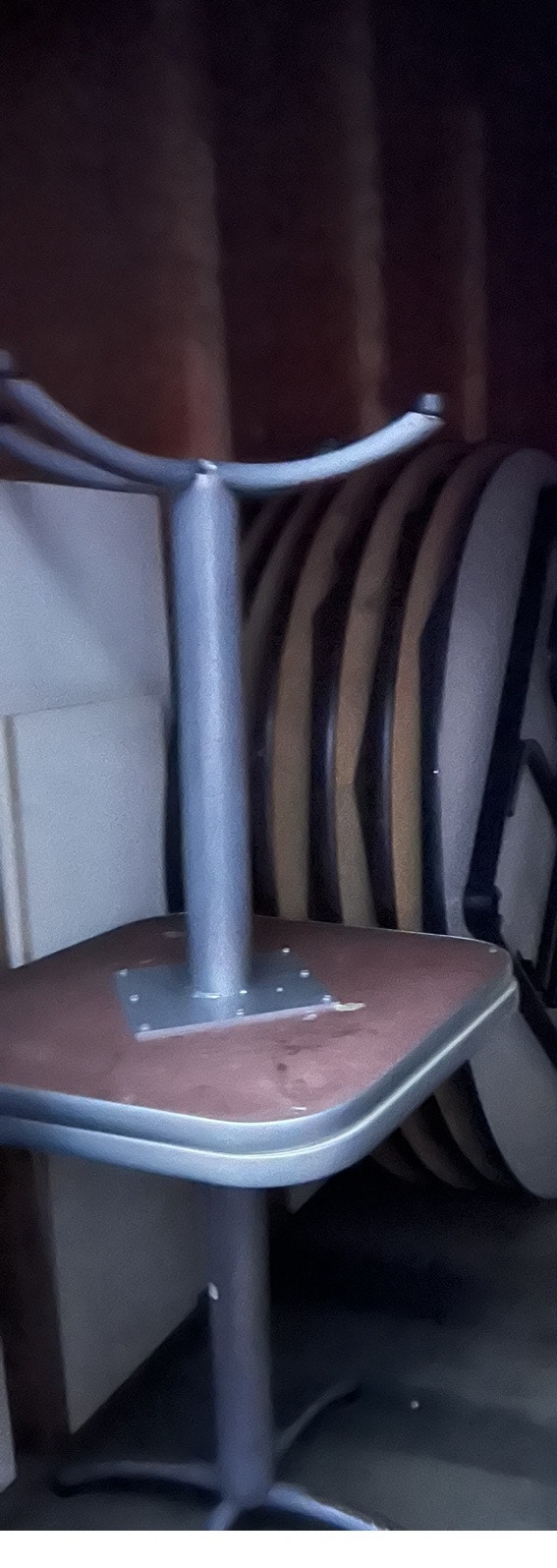 Grey pedestal tables - photo 2
